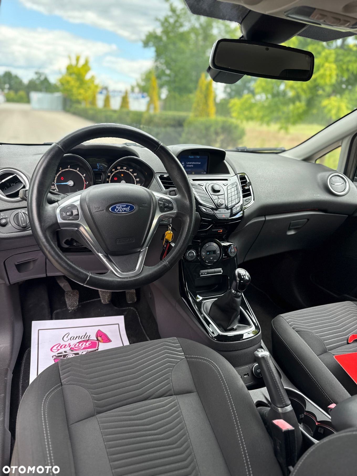 Ford Fiesta 1.0 EcoBoost S&S TITANIUM X - 6