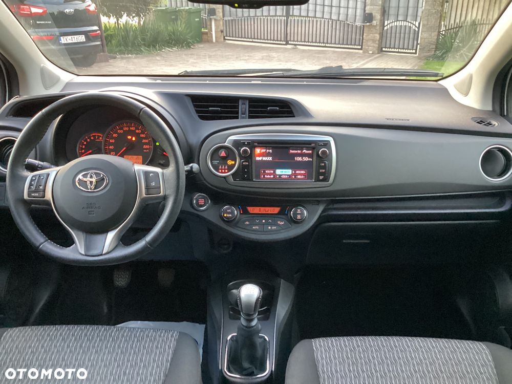Toyota Yaris 1.33 VVT-i Edition 2014 - 29