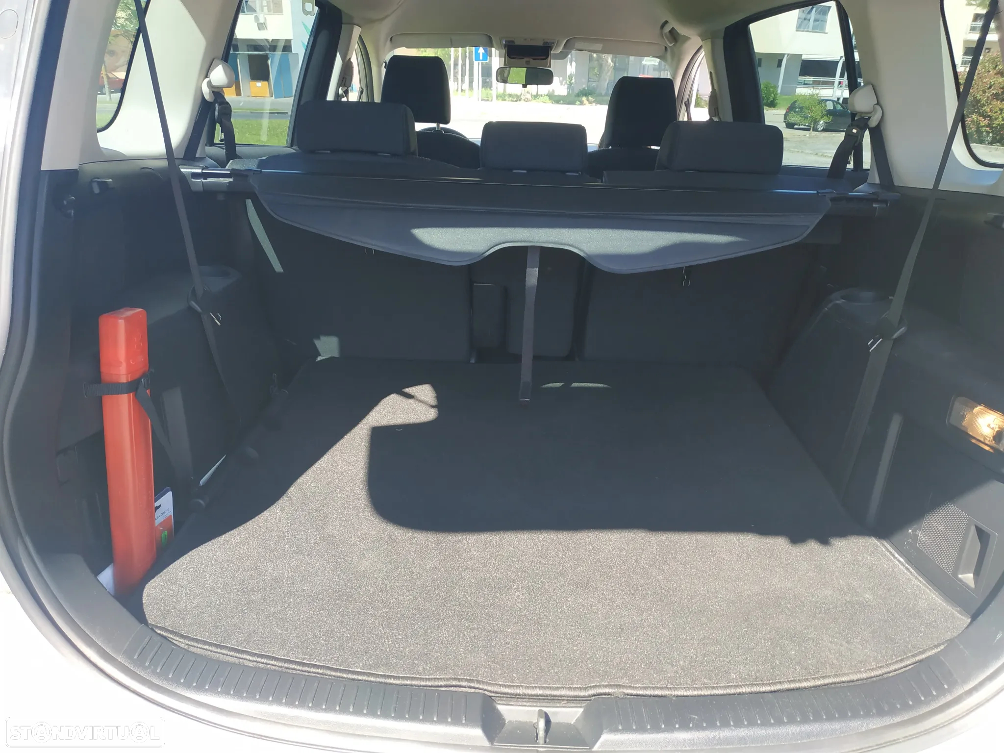 Mazda 5 MZR-CD 2.0 Comfort - 3