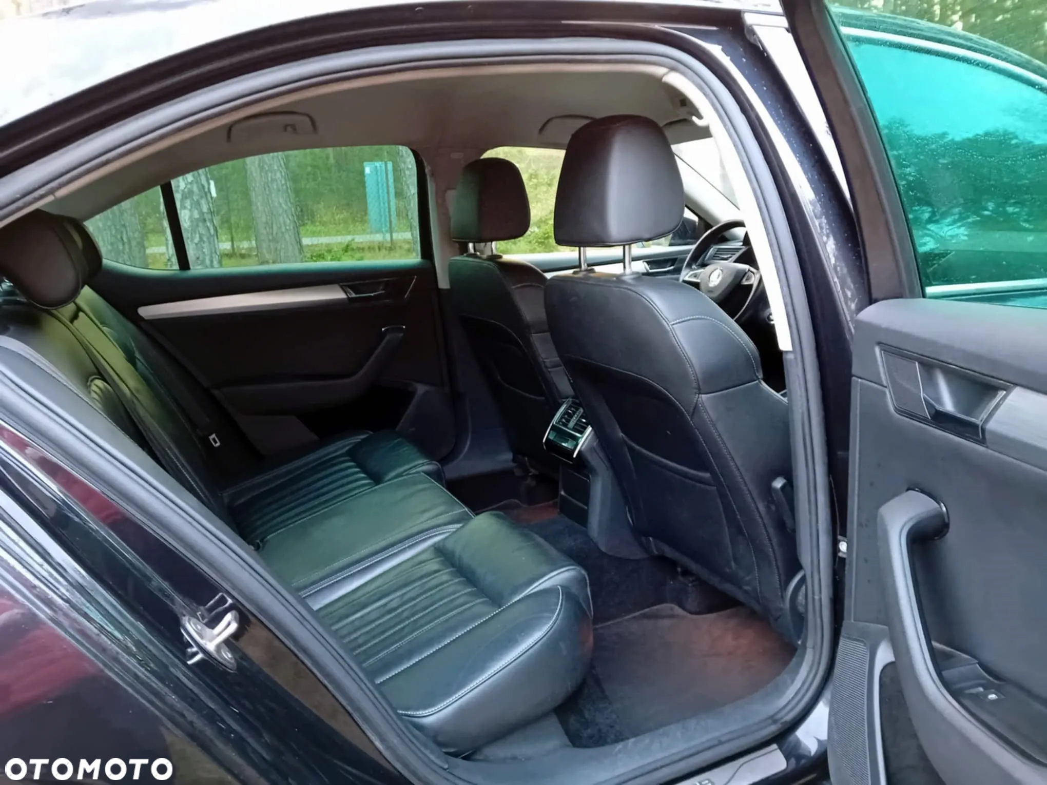 Skoda Superb 1.6 TDI DSG Active - 14