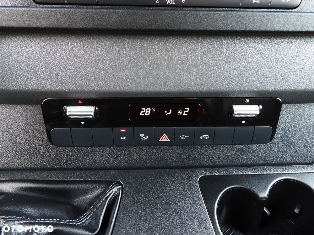 Mercedes-Benz SPRINTER 516 WYWROTKA PODWÓJNA KABINA DOKA 6 MIEJSC TEMPOMAT NAWIGACJA BLIŹNIACZE KOŁA KLIMATYZACJA  160KM - 37