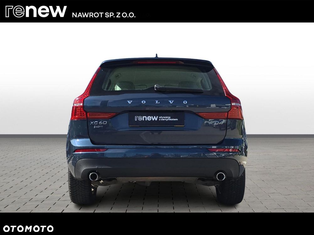 Volvo XC 60 D4 Momentum Pro - 4