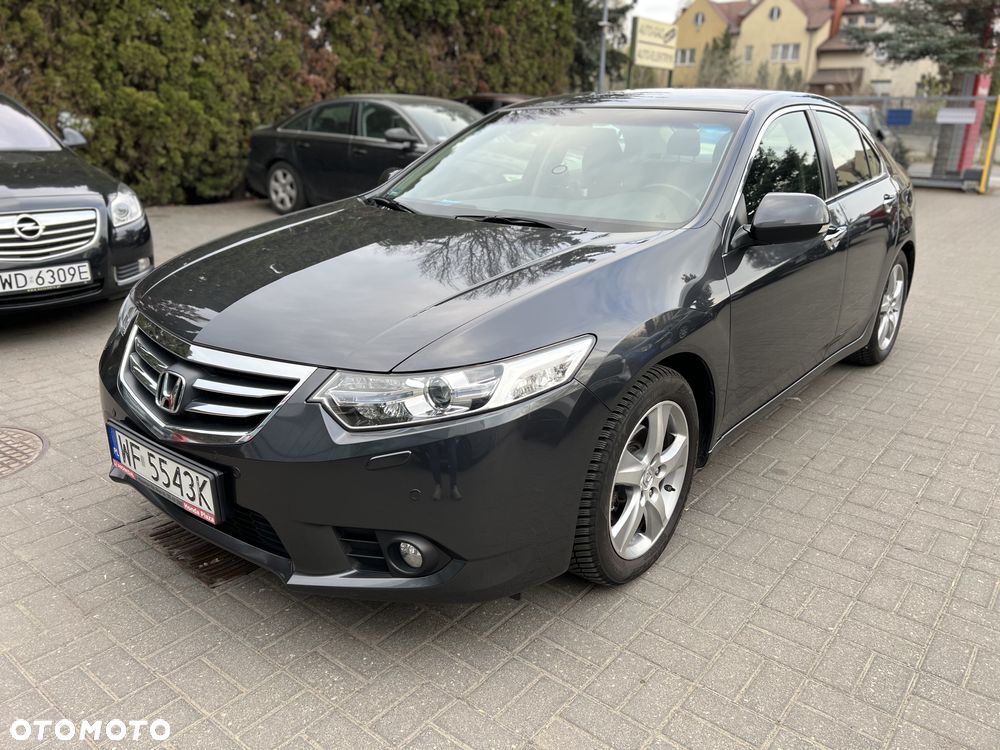 Honda Accord 2.0 Lifestyle - 4