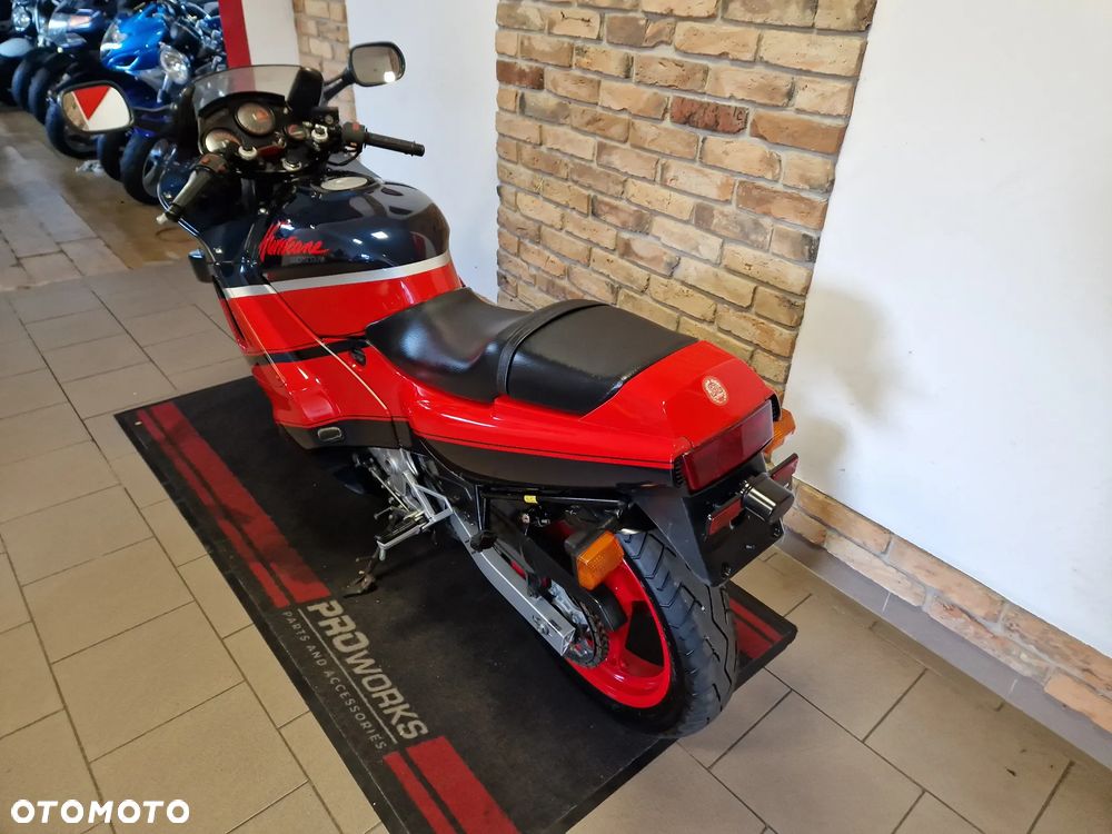 Honda CBR - 11