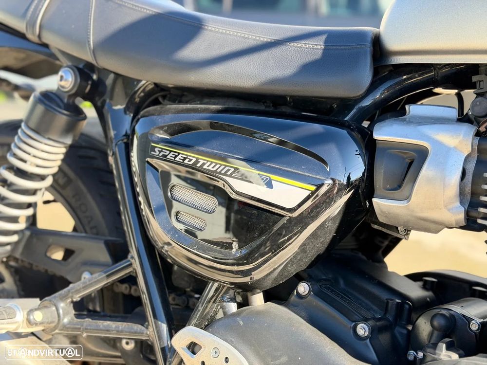 Triumph Speed Twin 900 - 4
