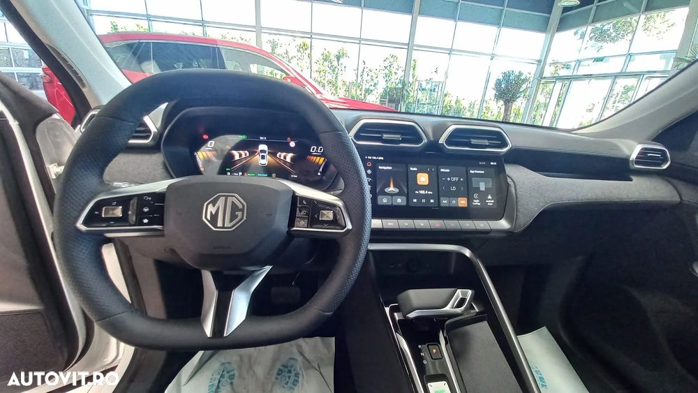 MG ZS HEV - 15