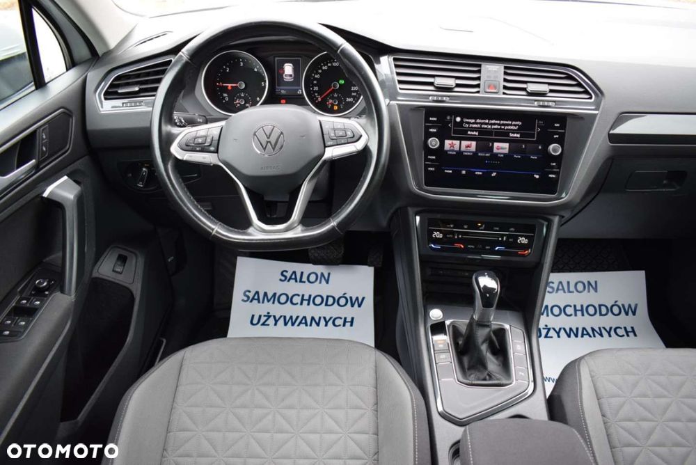 Volkswagen Tiguan - 27