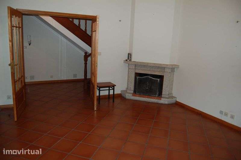 Apartamento T2 sem garagem em Ponte de Lima - Grande imagem: 4/7