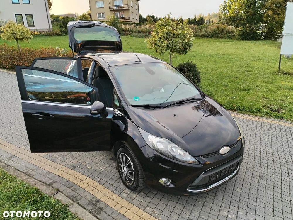 Ford Fiesta - 8