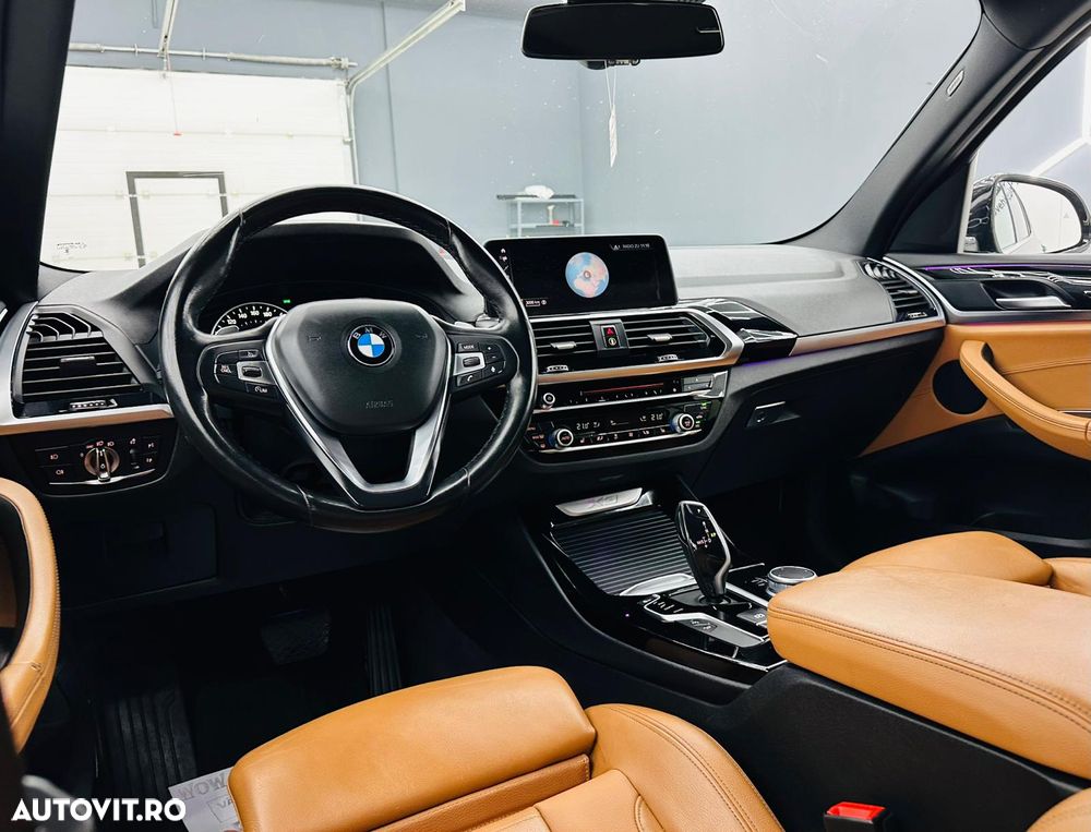 BMW X3 xDrive20i Aut. xLine - 24