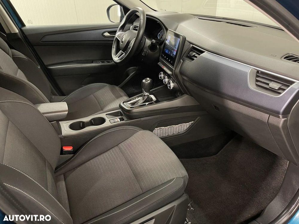 Renault Arkana E-TECH 145 Evolution - 10