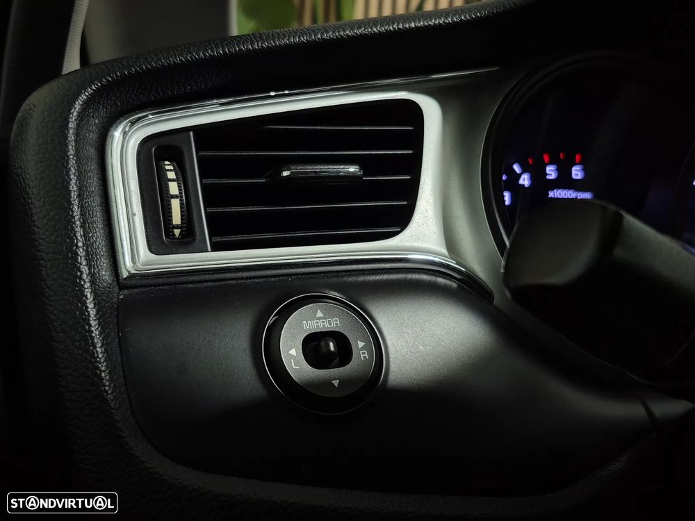 Kia Ceed SW 1.4 CRDi LX - 25