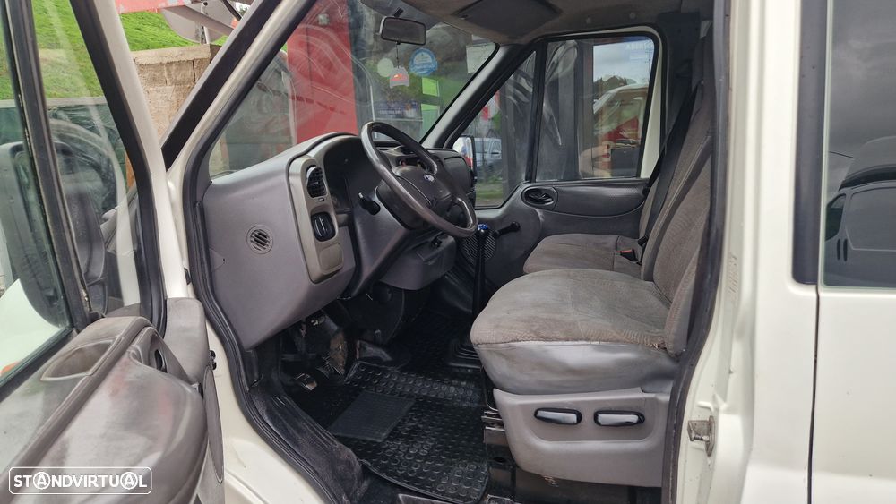 Ford Transit - 7
