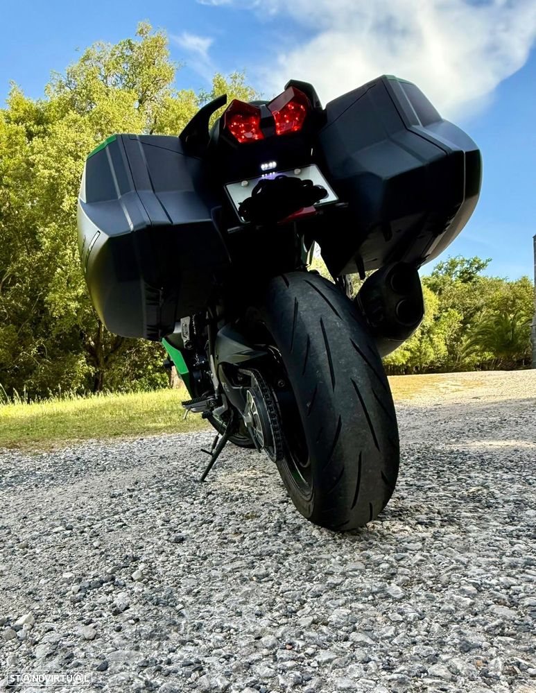 Kawasaki Ninja H2 SX Performance - 5