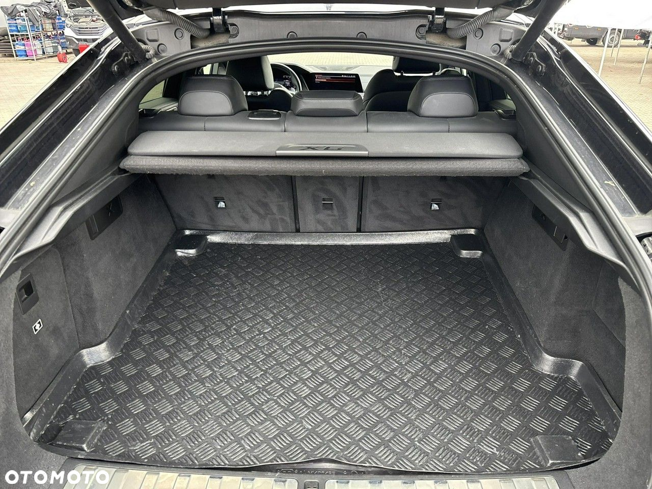 BMW X6 - 14