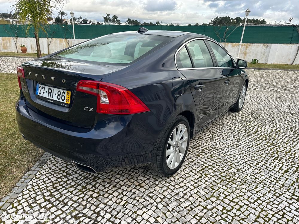 Volvo S60 2.0 D3 Summum - 11