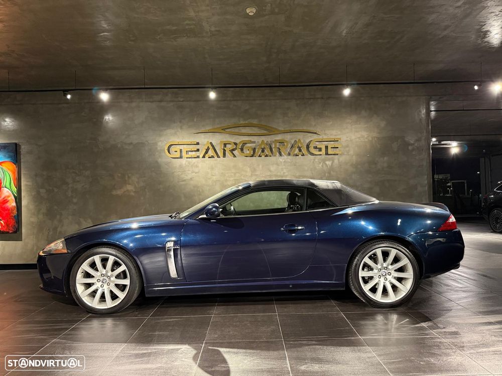 Jaguar XK XK8 Cabriolet - 4