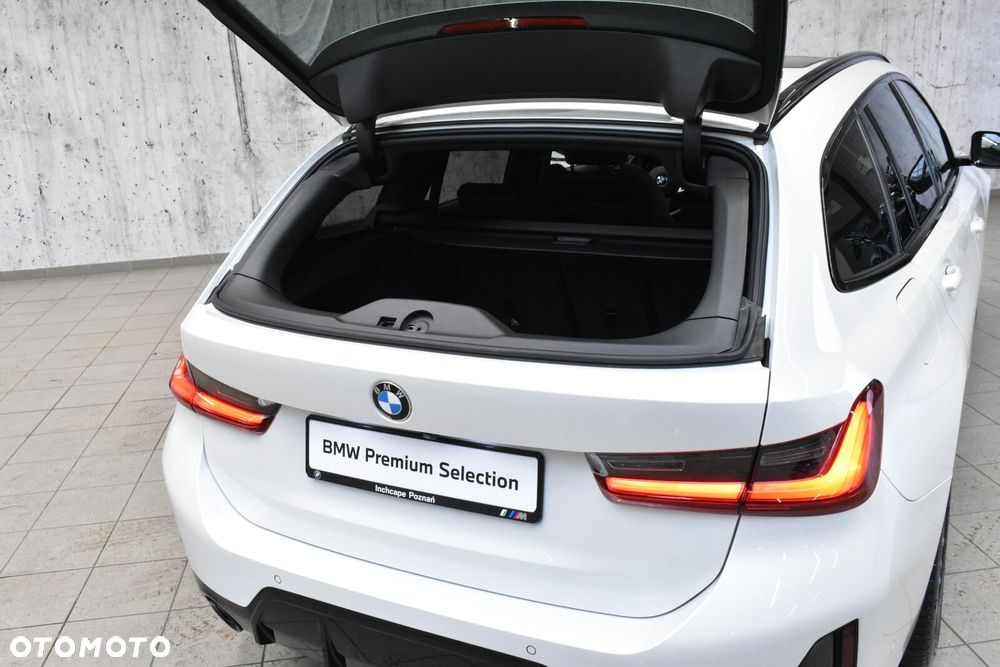 BMW Seria 3 - 32