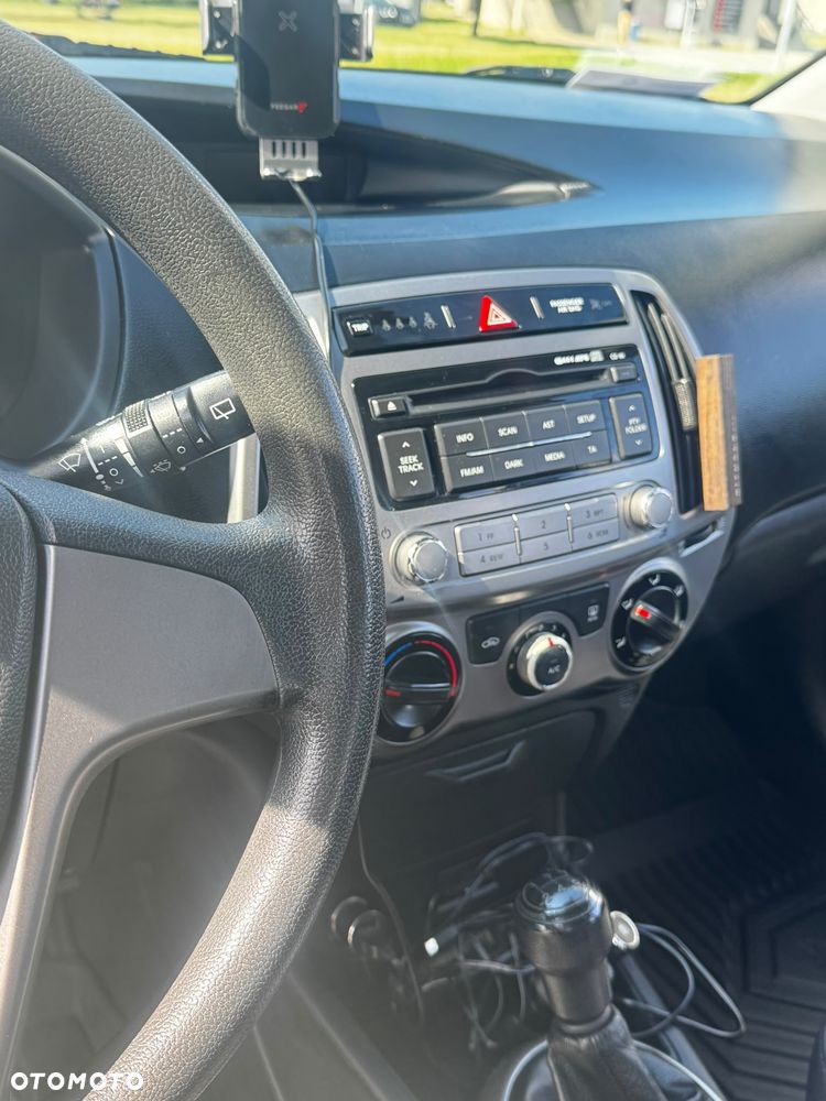 Hyundai i20 1.25 Comfort - 14