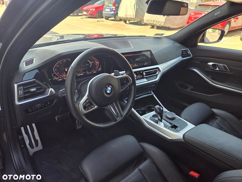 BMW Seria 3 330i xDrive M Sport sport - 20