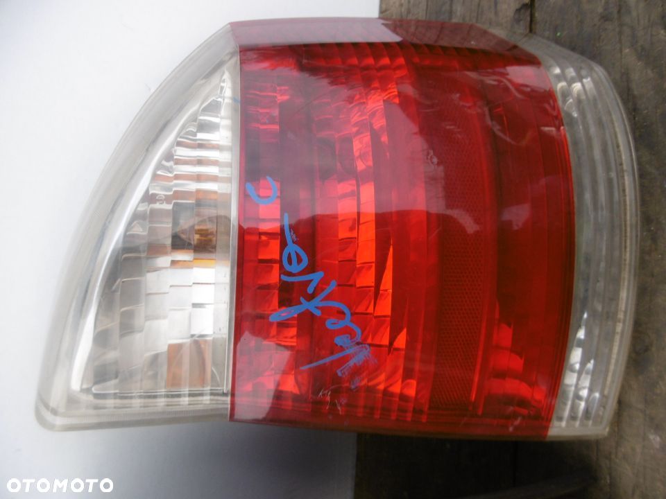 Lampa tył  prawe vectra c SEDAN LIFT - 2