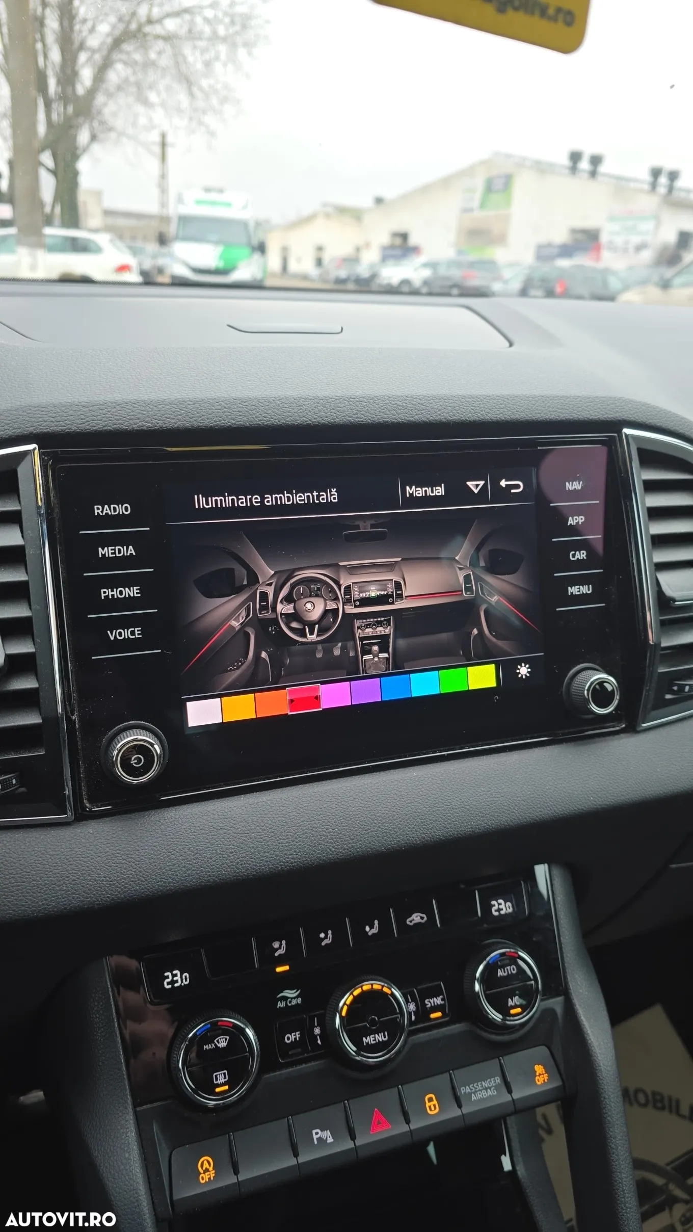Skoda Karoq 1.5 TSI DSG Sportline - 9