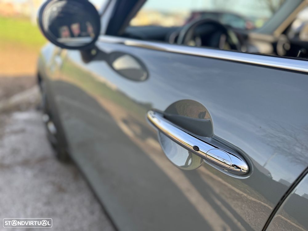 MINI 5 Portas Cooper D - 31