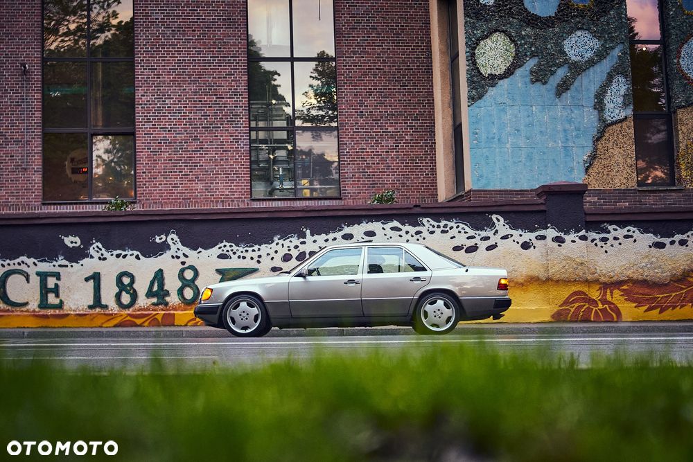 Mercedes-Benz W124 (1984-1993) - 7