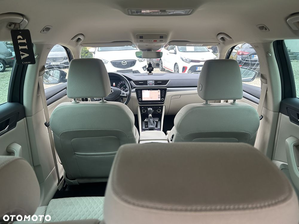 Skoda Superb 2.0 TDI DSG Premium Edition - 13