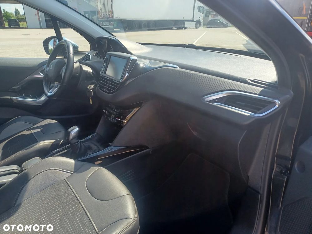 Peugeot 2008 1.6 BlueHDi Crossway - 9