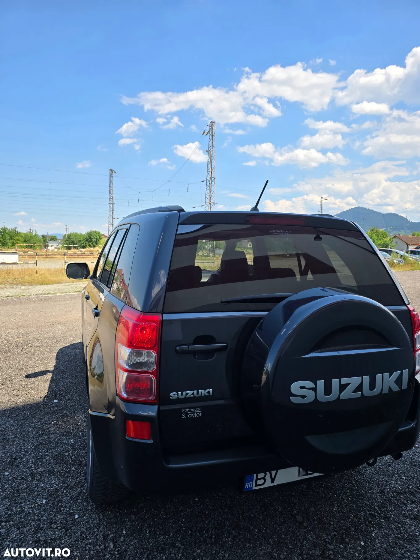 Suzuki Grand Vitara - 3