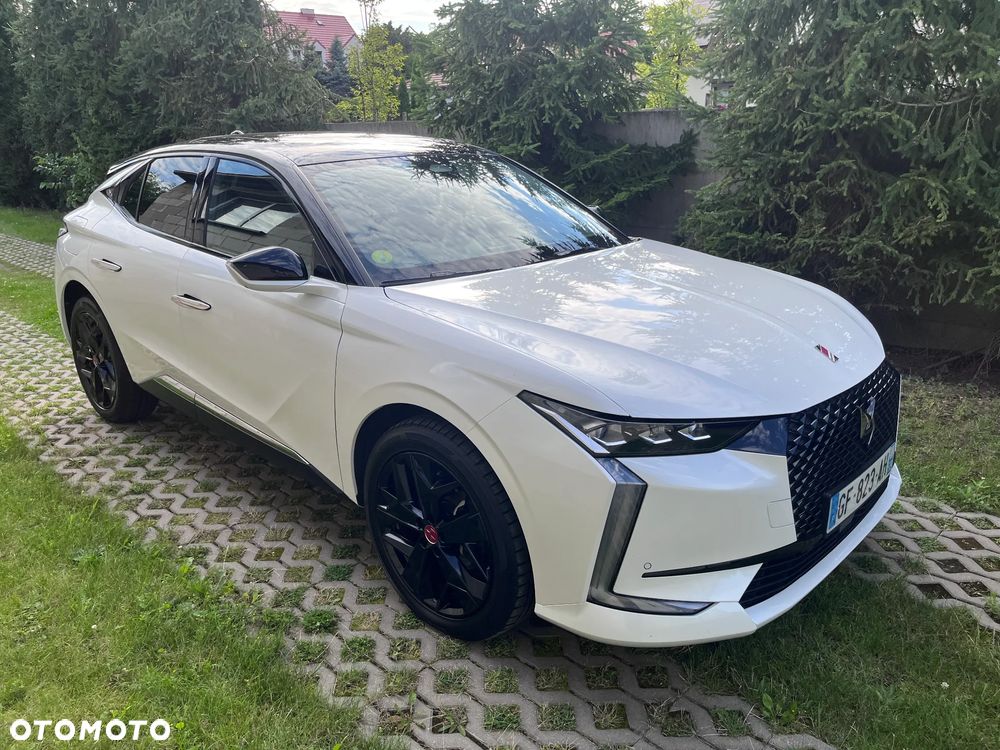 DS Automobiles DS 4 1.5 BlueHDi Performance Line + - 1
