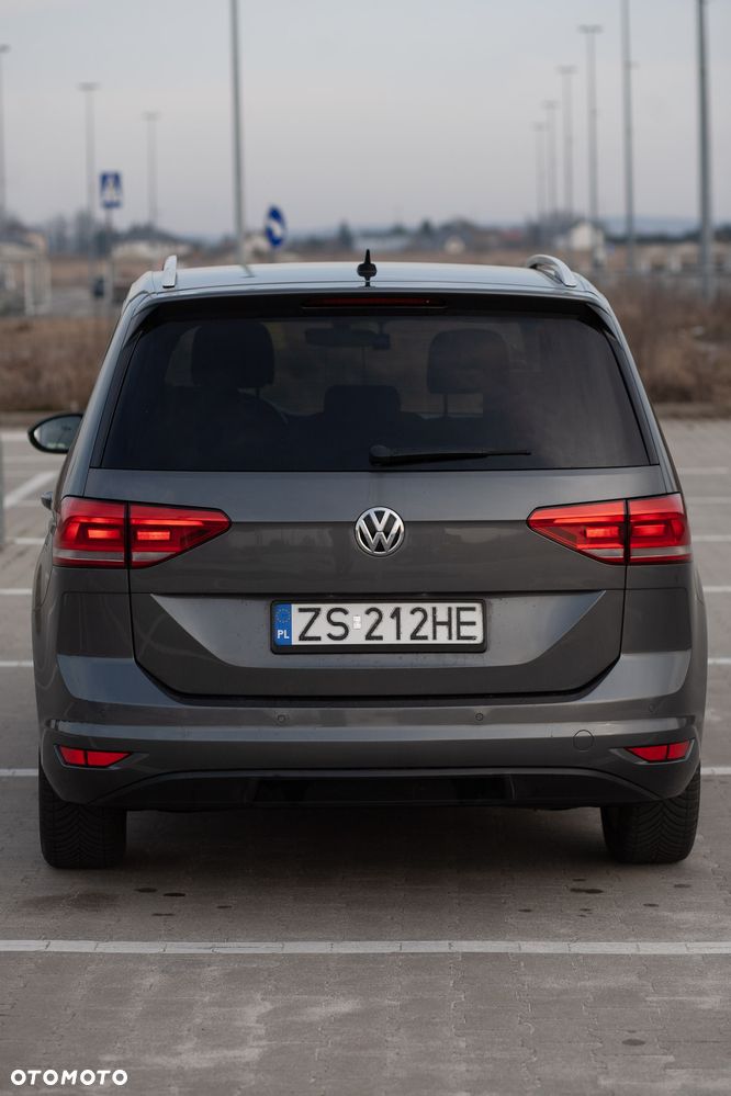 Volkswagen Touran 1.6 TDI BMT SCR Comfortline - 4