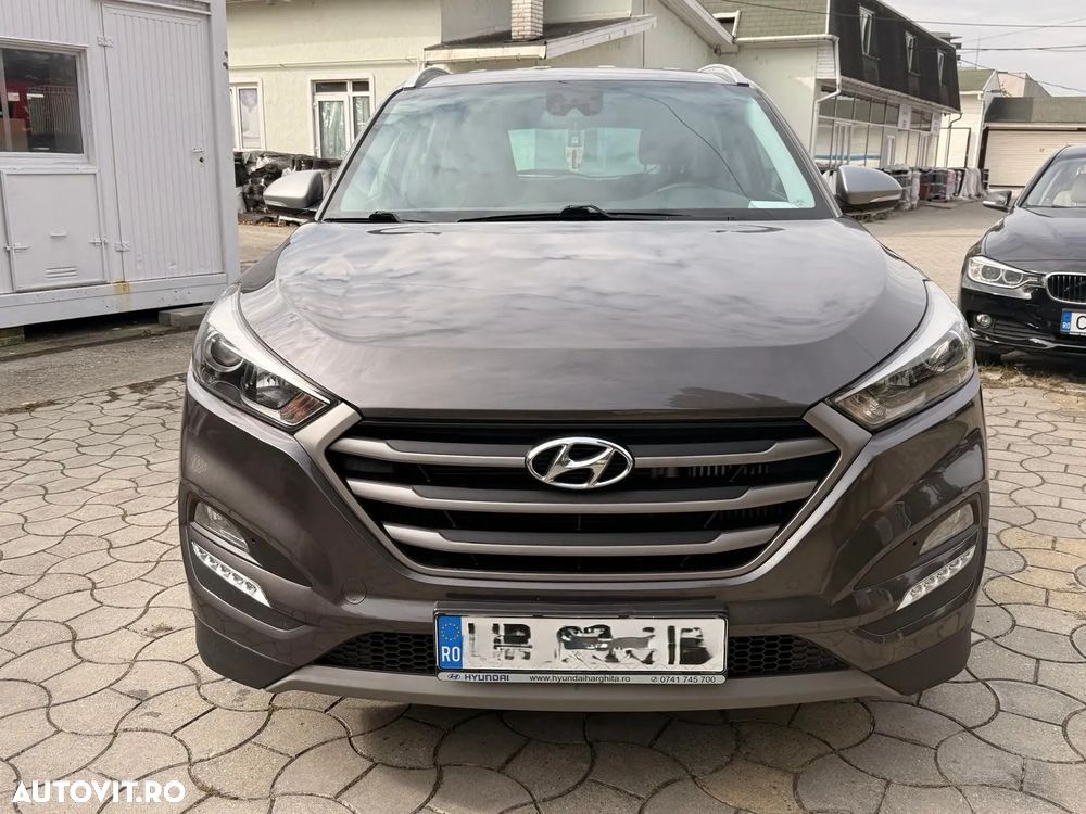 Hyundai Tucson 2.0 CRDI 4WD 6AT Style - 8