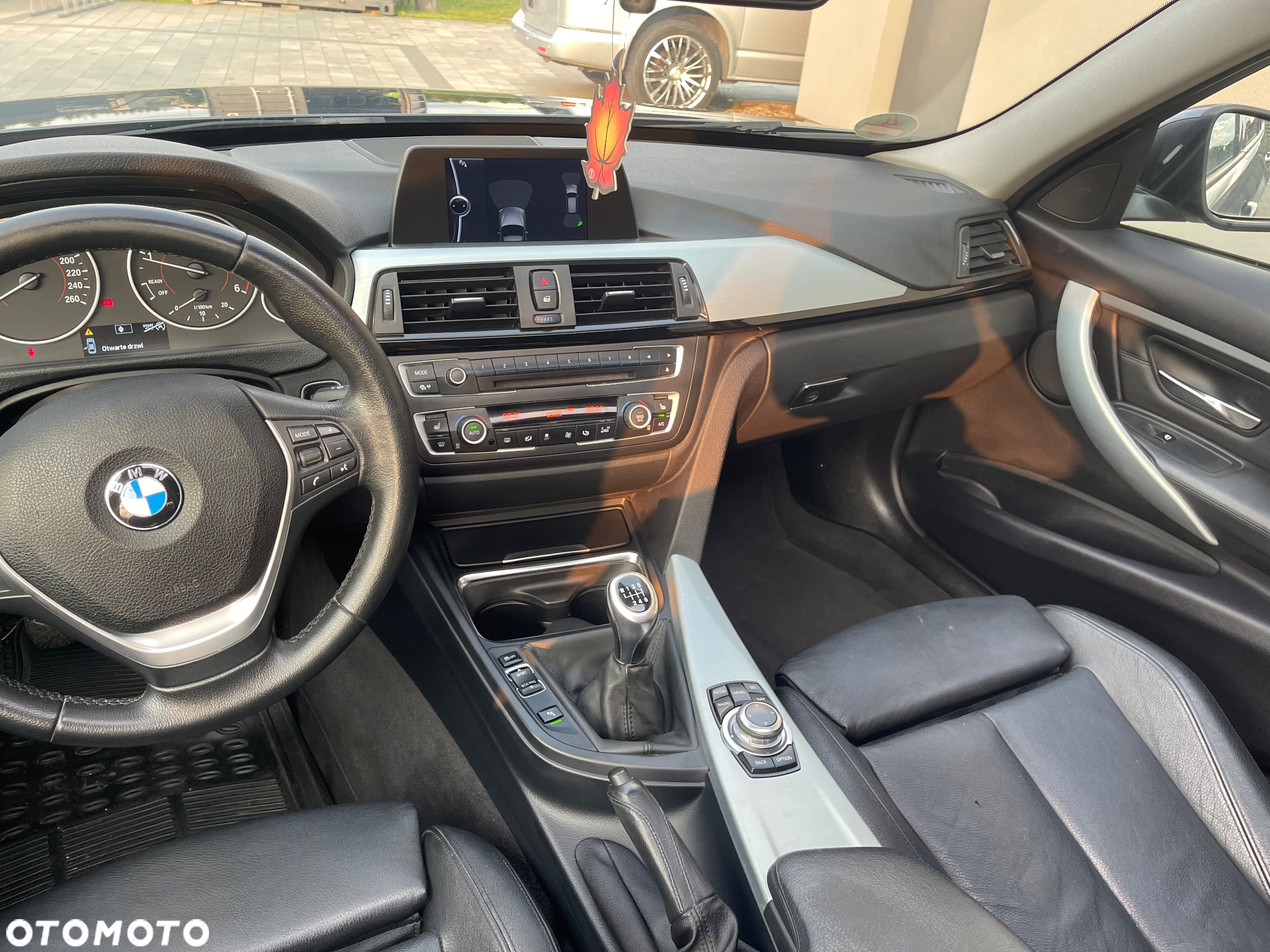 BMW Seria 3 - 10