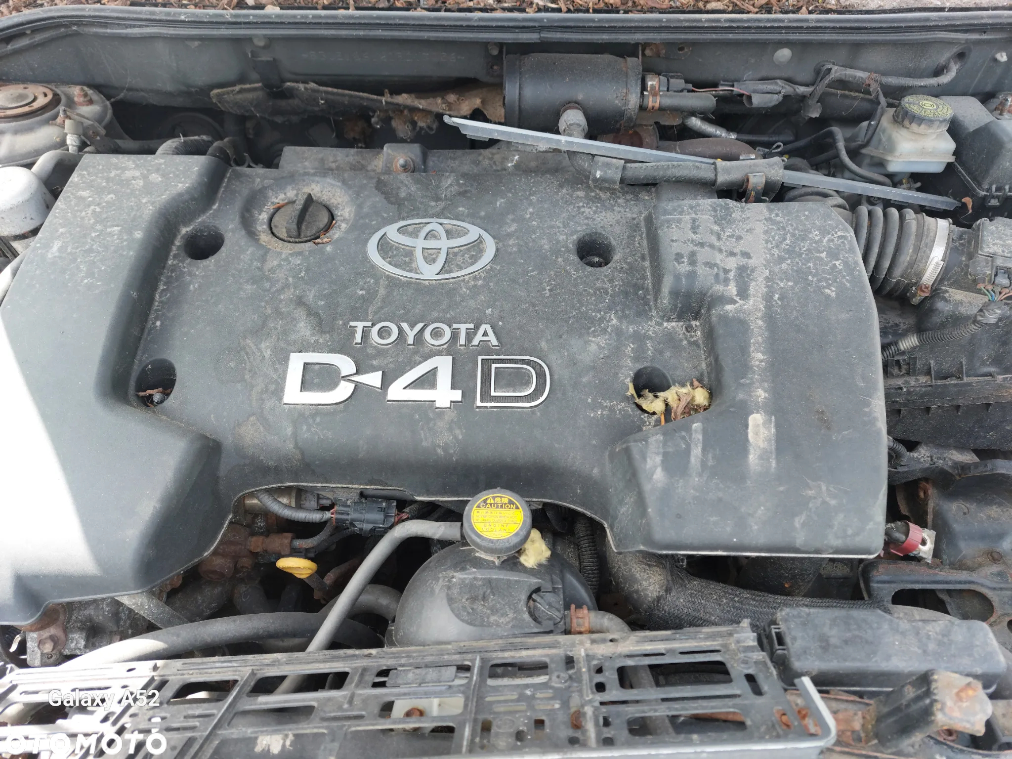 Maska TOYOTA AVENSIS T25 zderzak,lampy,drzwi,klapa.... - 6
