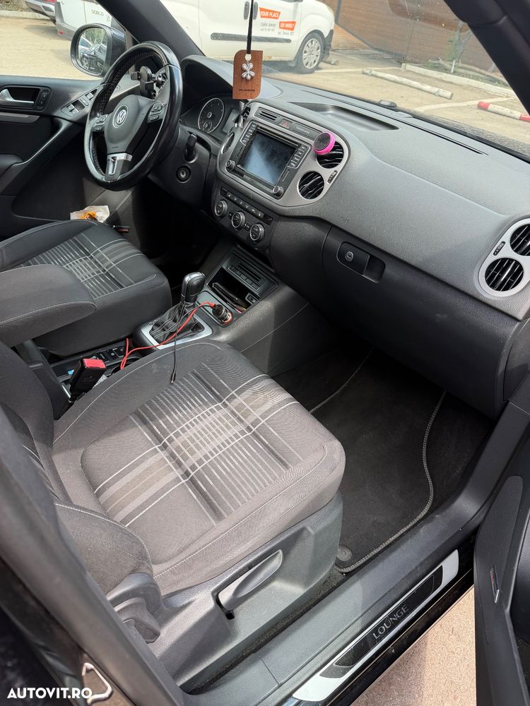 Volkswagen Tiguan 2.0 TDI SCR 4MOTION BlueMotion Technology DSG Lounge Track & Style - 10