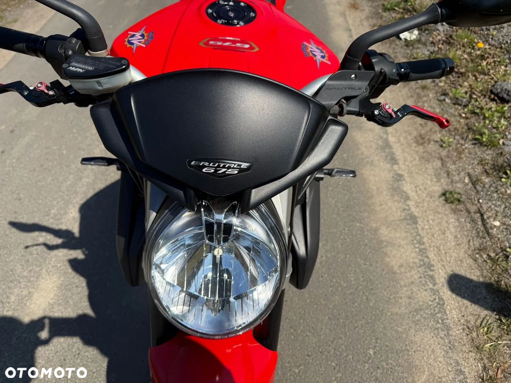 MV AGUSTA Brutale - 15