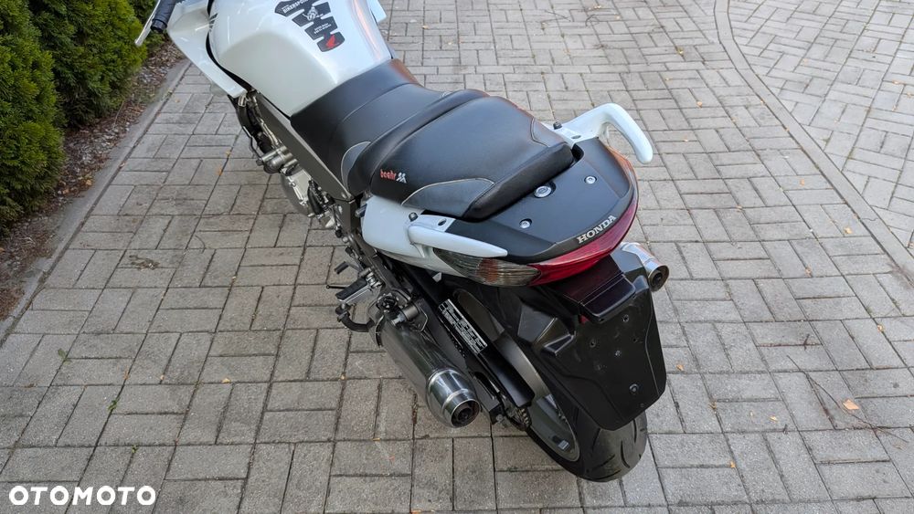 Honda CBF - 28
