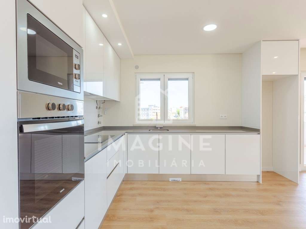 ***Apartamento T3 na Quinta da Amizade, Setúbal - Modernidade e Co... - Grande imagem: 4/28