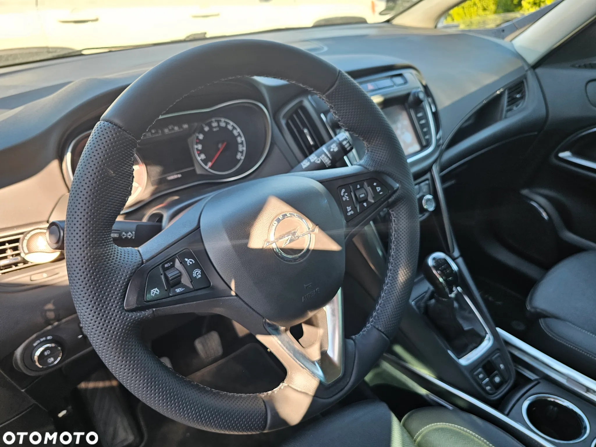 Opel Zafira 2.0 D (CDTI ecoFLEX) Start/Stop Innovation - 32