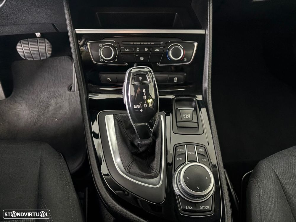 BMW 216 Active Tourer d Advantage Auto - 16