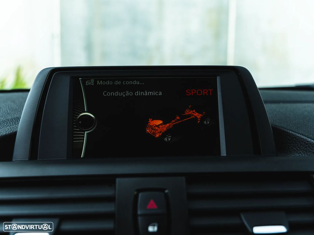 BMW 116 d EDynamics Line Sport - 25