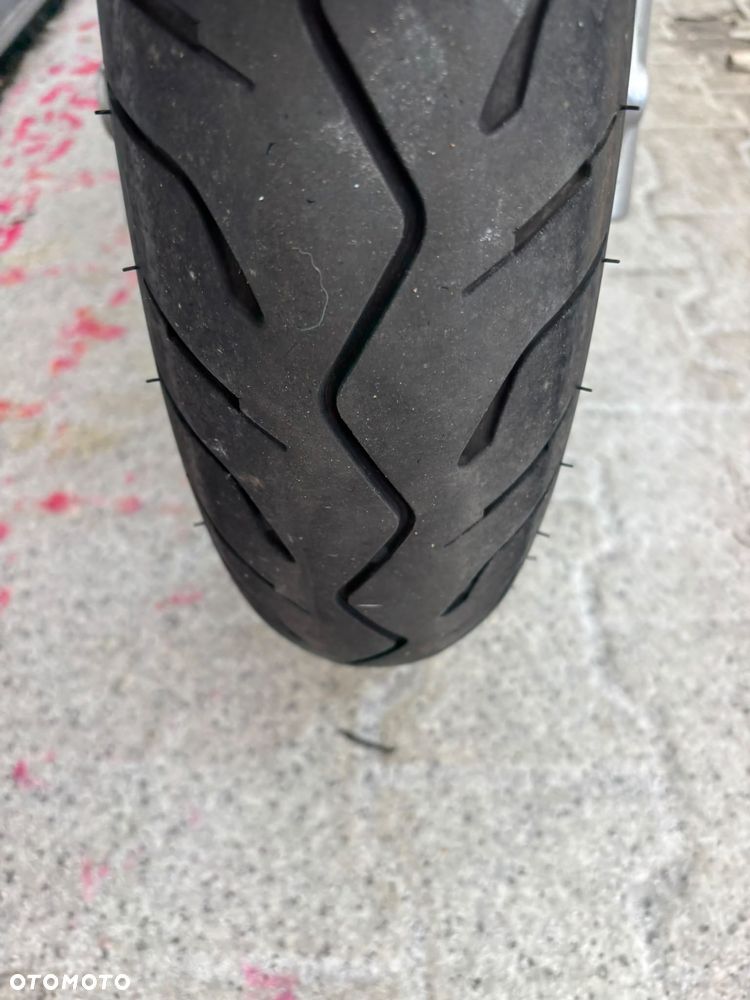 Suzuki Burgman - 21