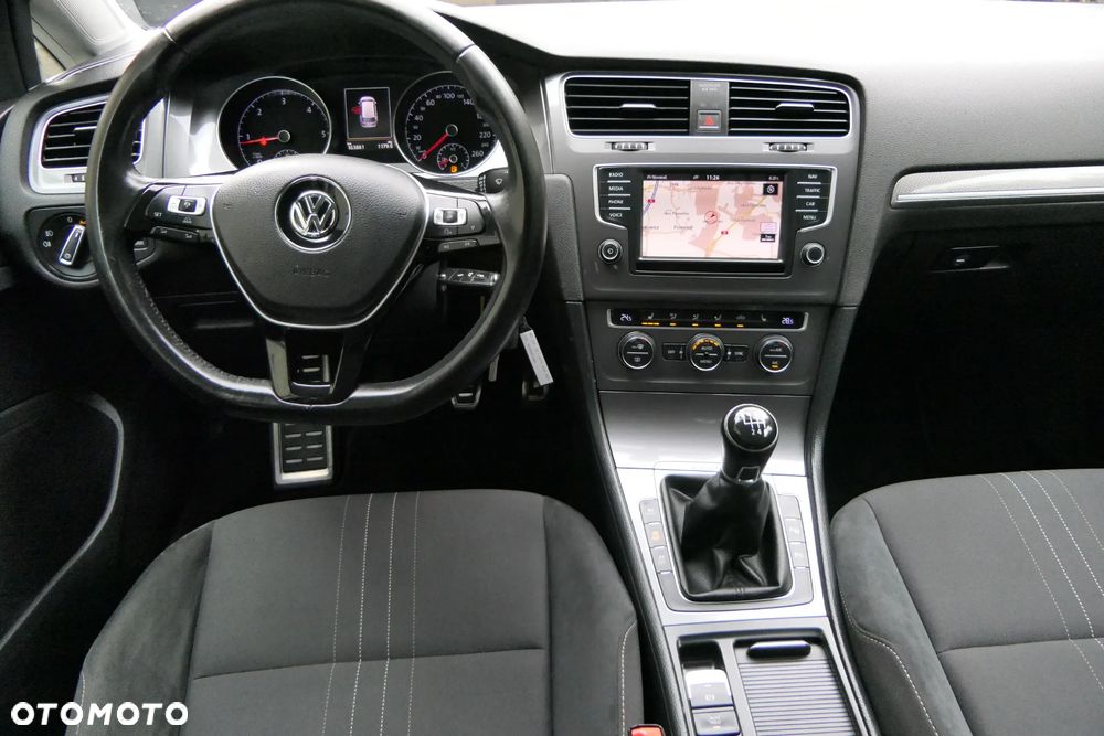 Volkswagen Golf 2.0 BlueTDI 4Motion Comfortline - 2