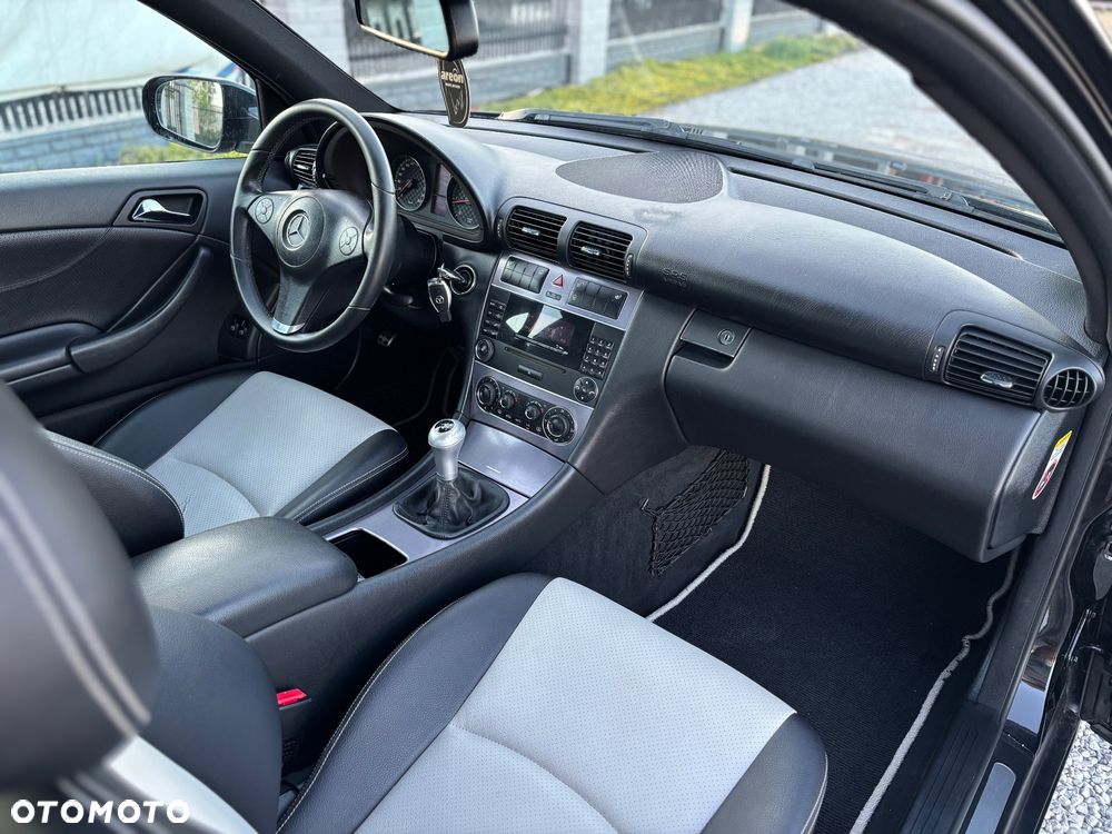 Mercedes-Benz CLC - 9