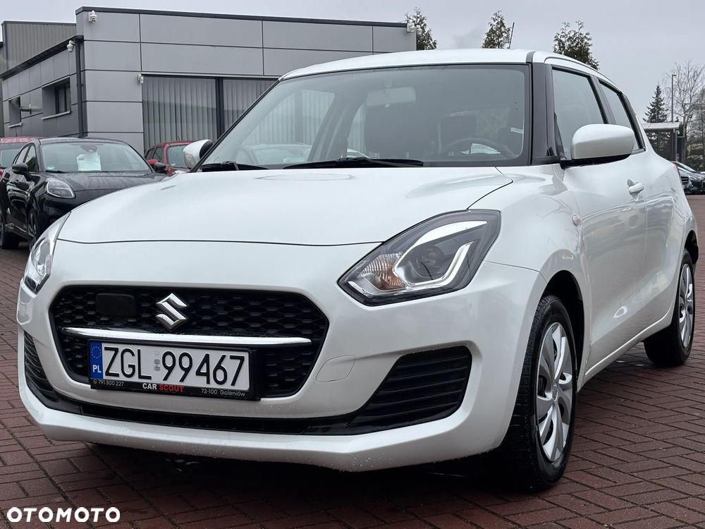 Suzuki Swift - 1