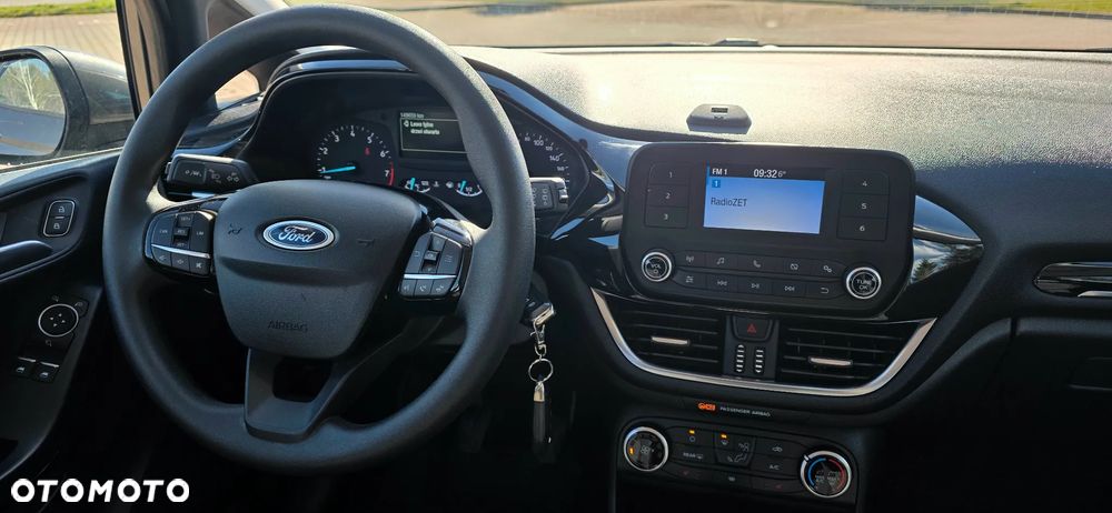 Ford Fiesta - 7