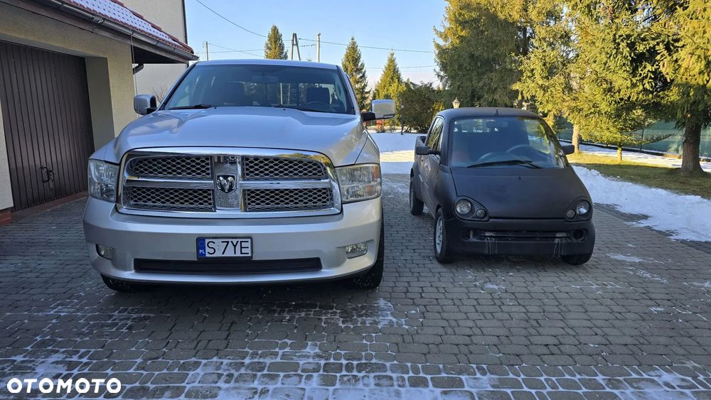 Dodge RAM - 38