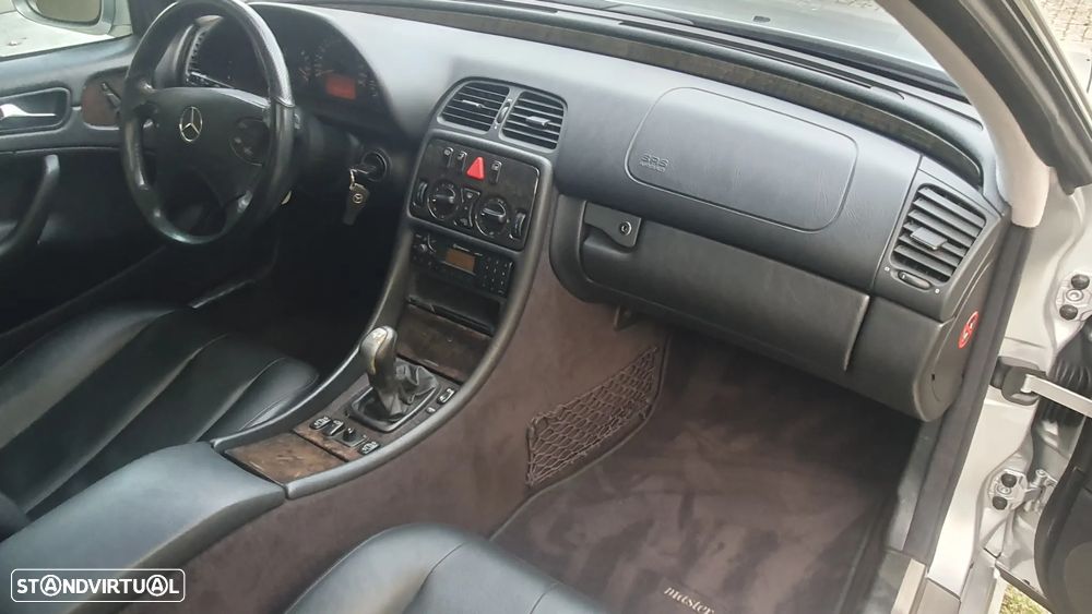 Mercedes-Benz CLK 230 Kompressor Avantgarde - 20